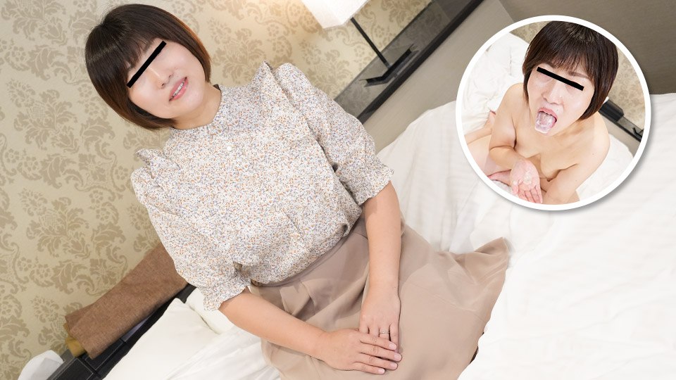 ごっくんする人妻たち131 ～初めて飲む精子の味～